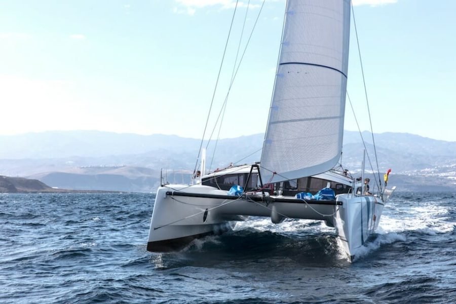 MyTeamBuilding Racing Catamaran 1