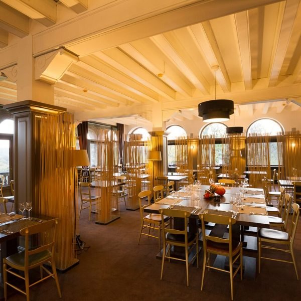 Restaurant 01