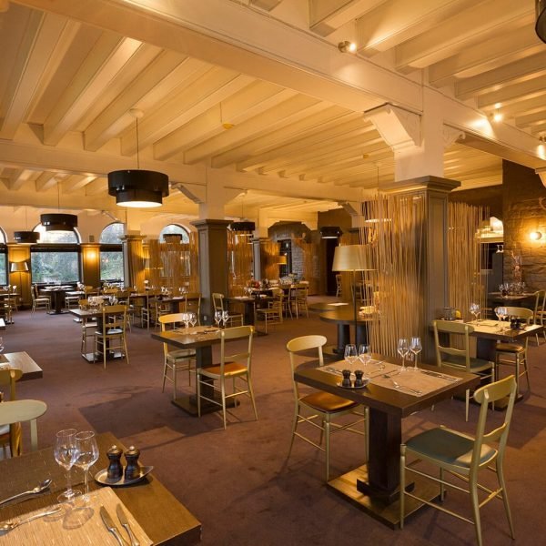 Restaurant 09